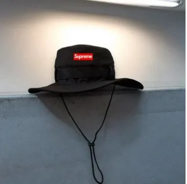 Safari negro supreme