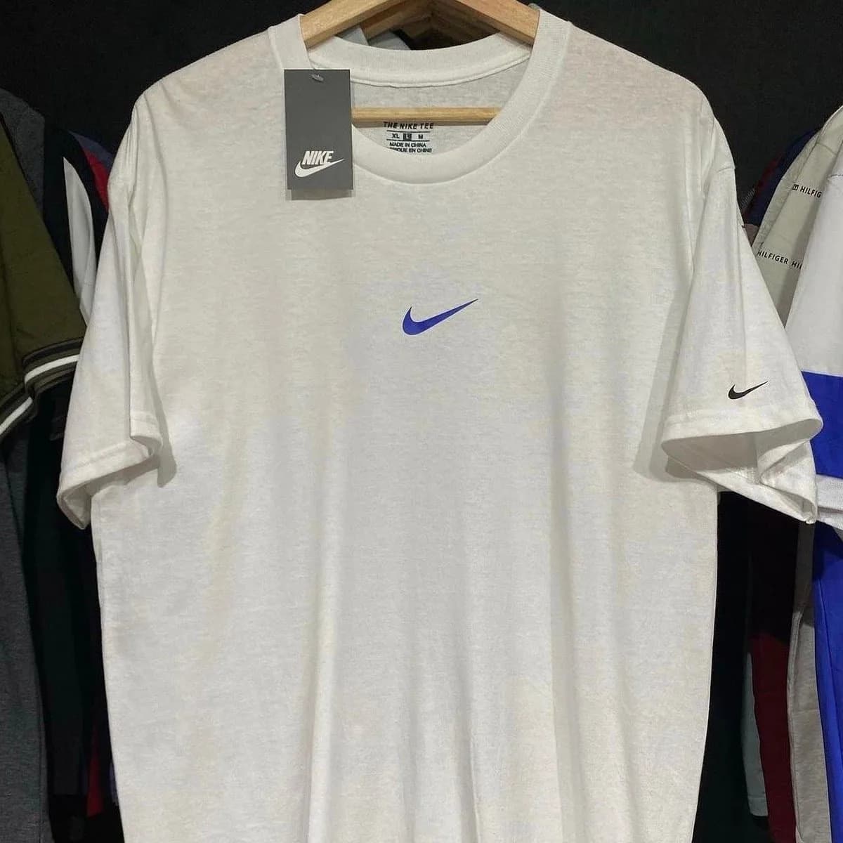 Camiseta basic nike white