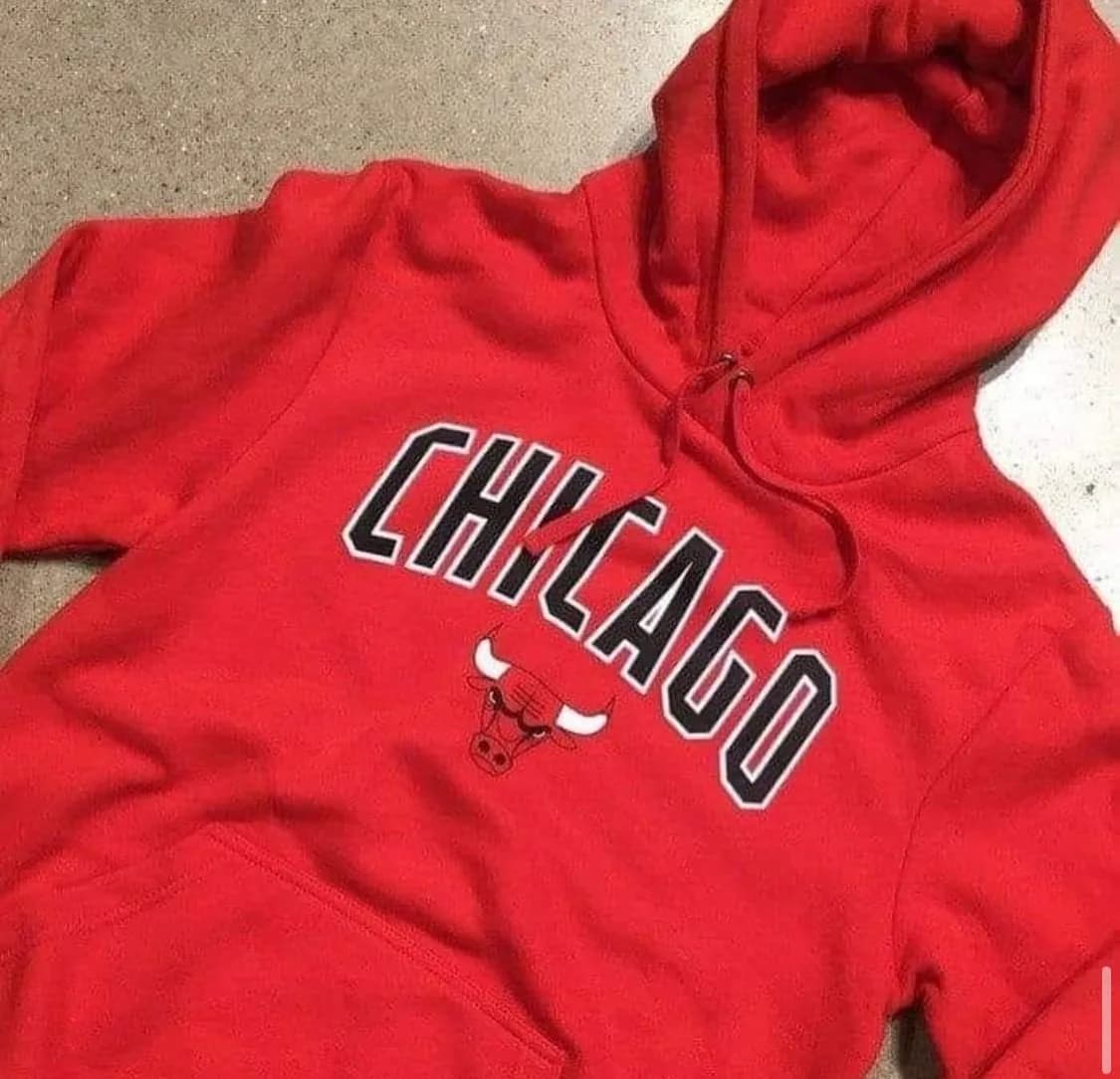 Hoddie red chicago
