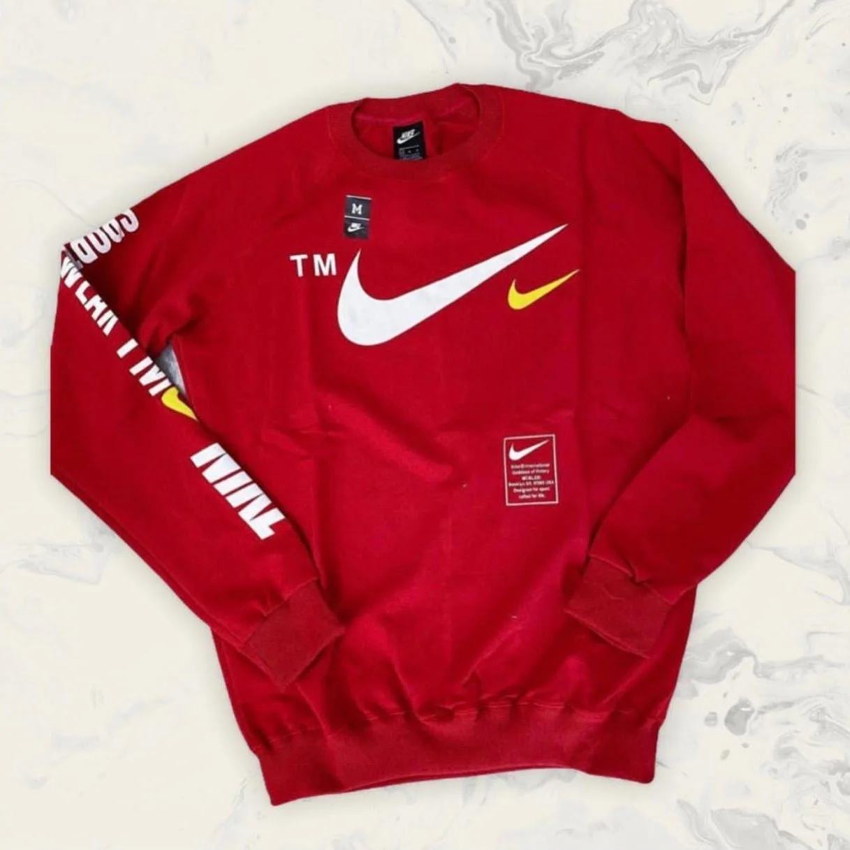 Buzo nike streetwear rojo