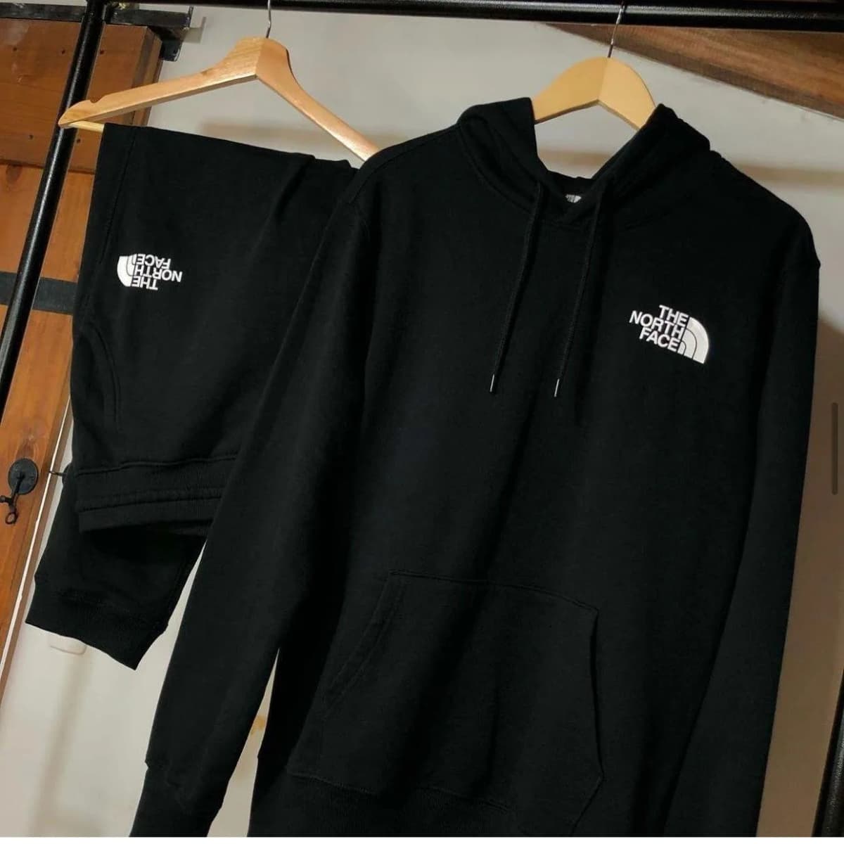Conjunto north face basic