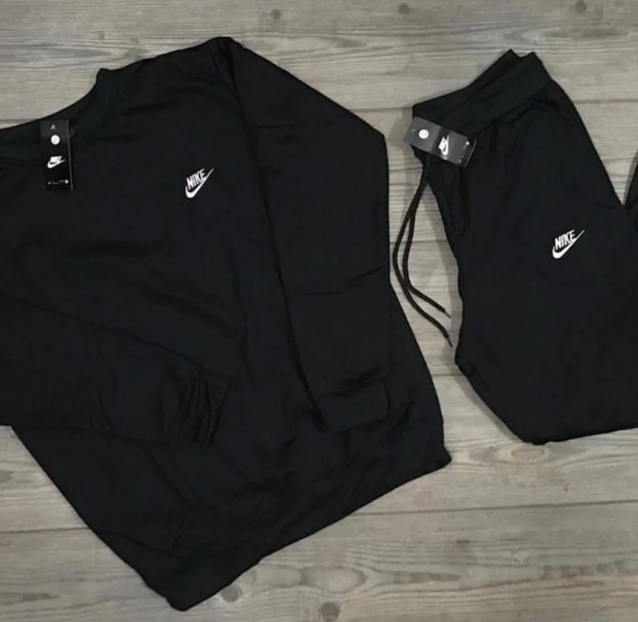 Conjunto cr nike basic black