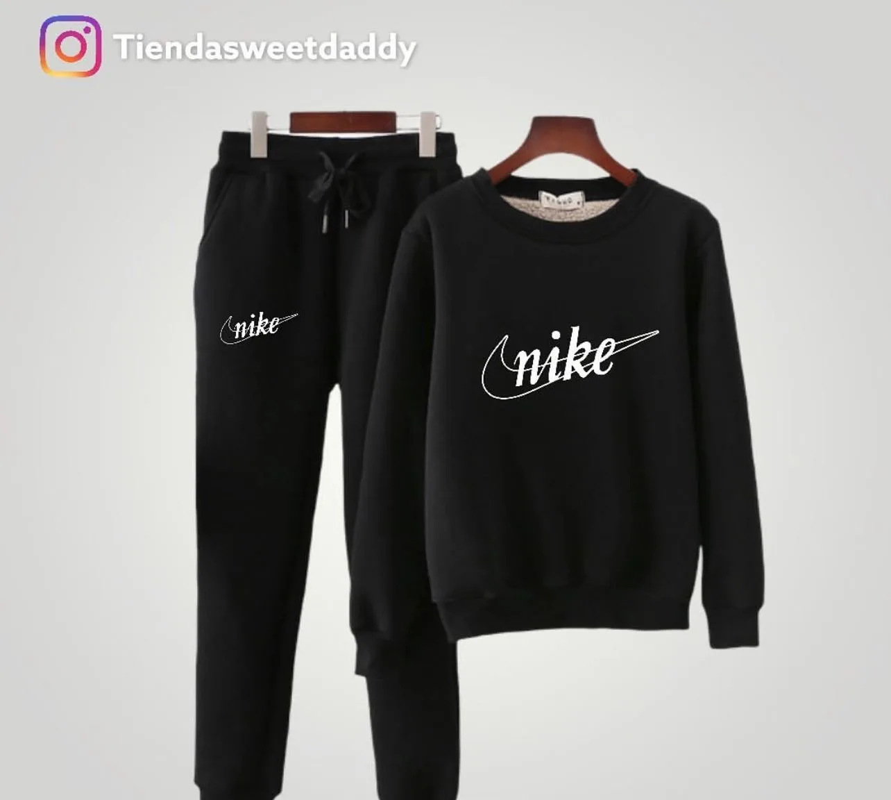 Conjunto cr nike vintage black