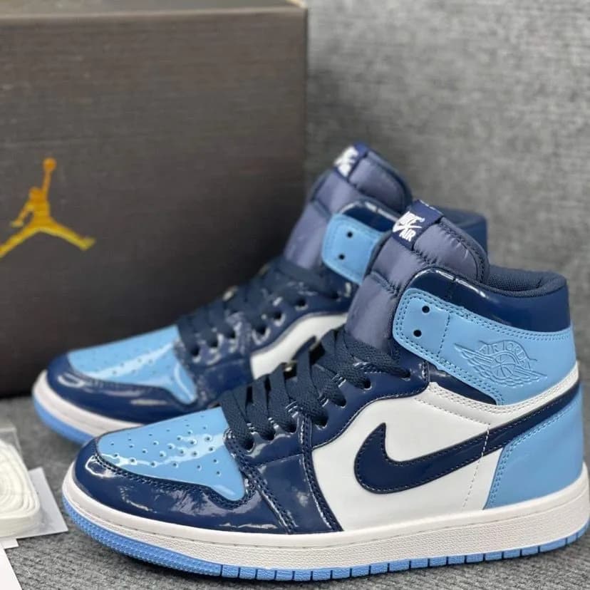 Jordan Retro 1 Azul Baby