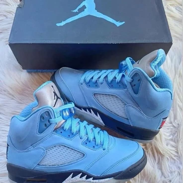 Jordan Retro 5 Universal